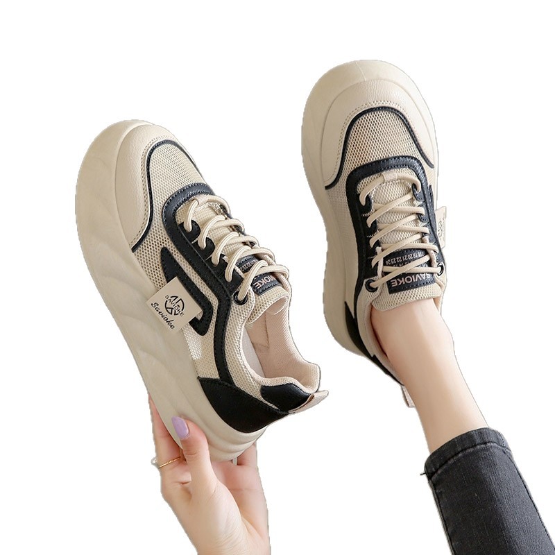 Zapatos de mujer 2025 nuevos zapatos blancos de suela gruesa de verano delgados y ligeros con suela suave de malla transpirable zapatos de red deportivos casuales