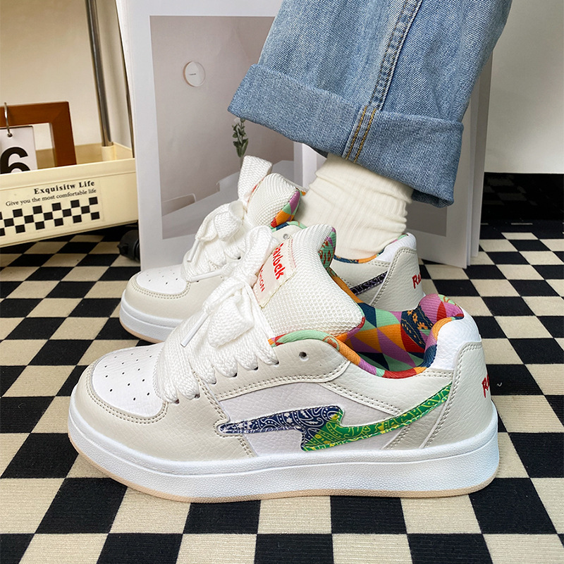 Cute Lightning High-value Original Cashew Skate Shoes for Women 2024 Couples Niche Retro New Casual Shoes Cute Lightning High-value Original Cashew Skate Shoes for Women 2024 Couples Niche Retro New Casual Shoes