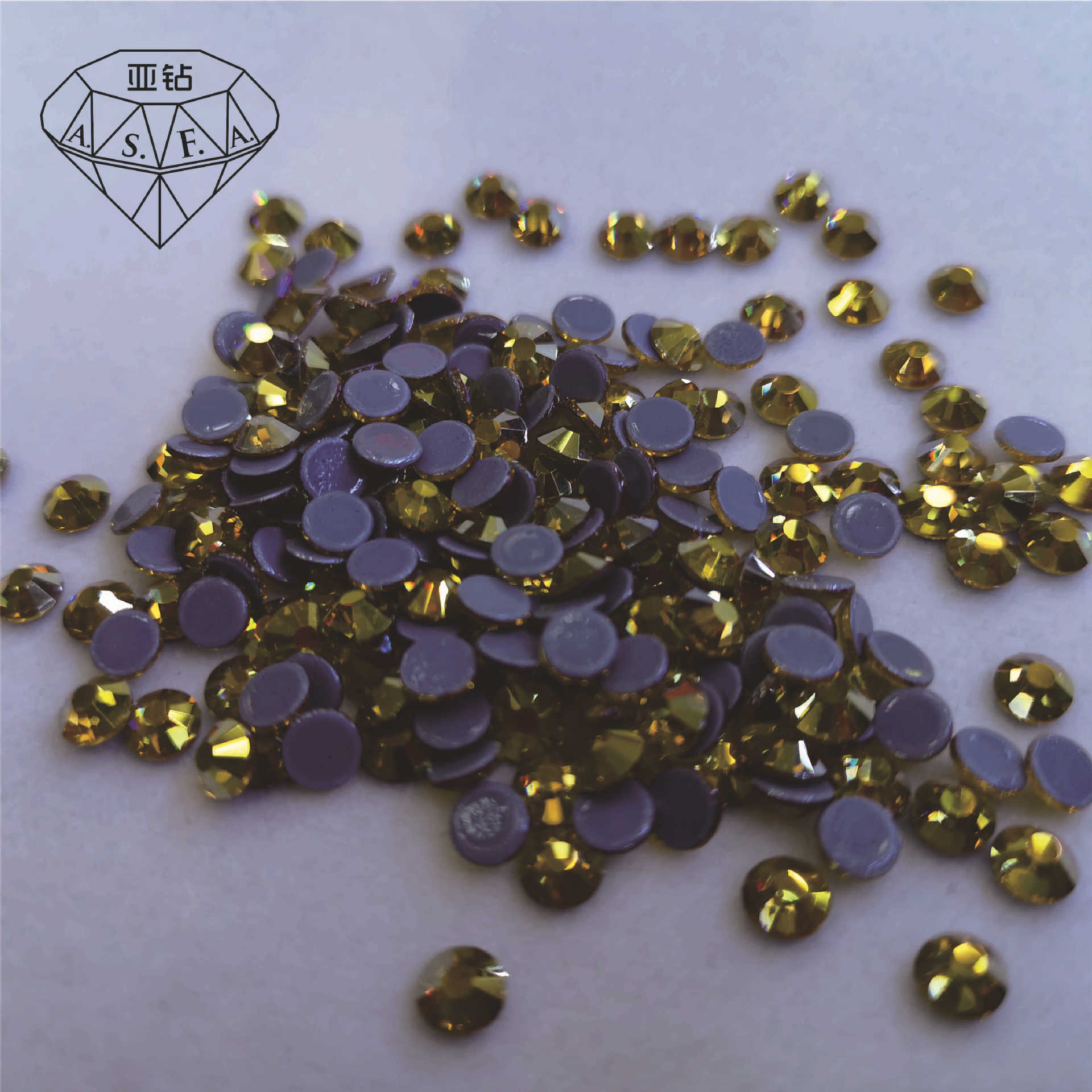 香港亚钻可帮设计烫金烫钻玻璃烫钻APEO Rhinestones春款燙鑽