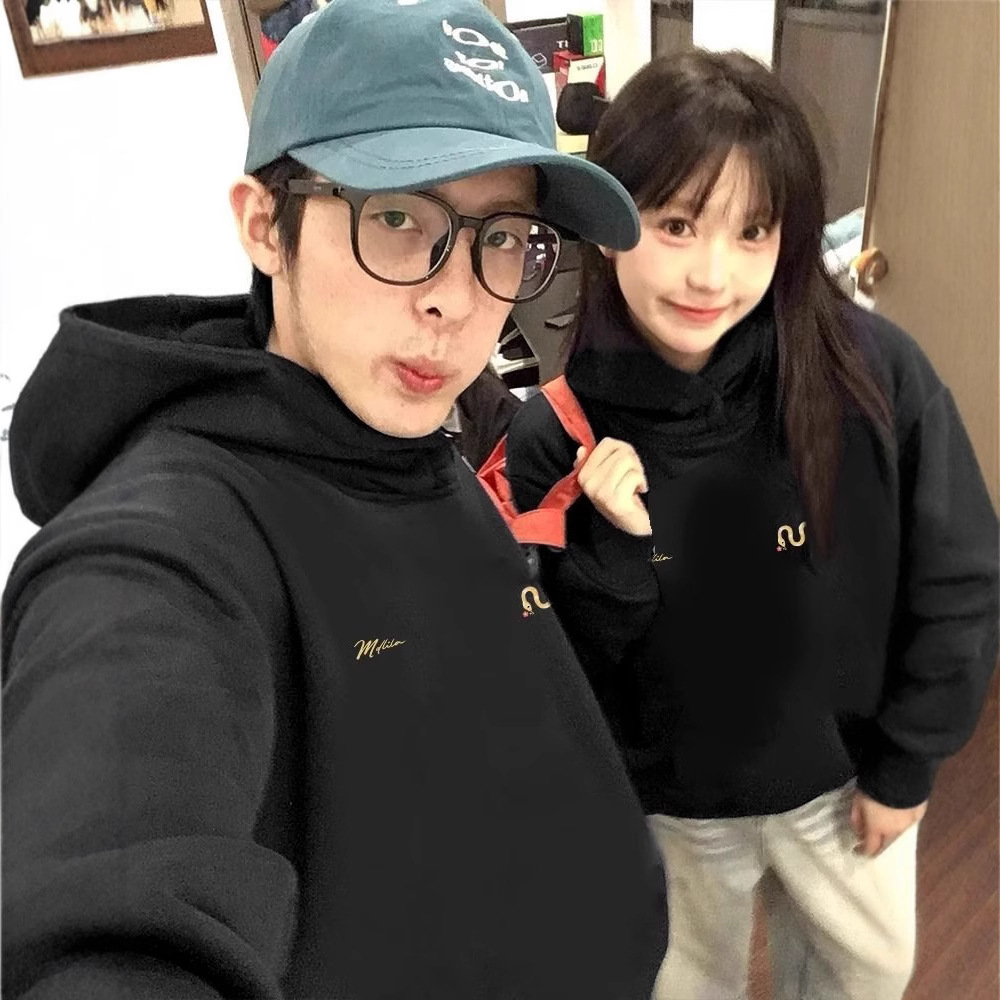 다른 연인 원피스 조끼 가을과 겨울 2025 새로운 오버 시즈 디자인 그물 레드 플러스 벨벳 코트