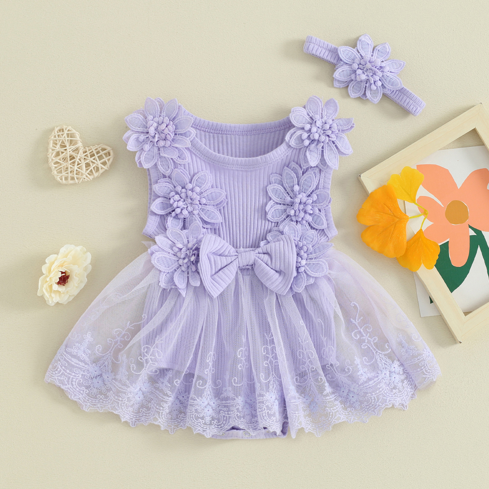 Cute Solid Color Flower Bow Knot Cotton Baby Rompers display picture 2