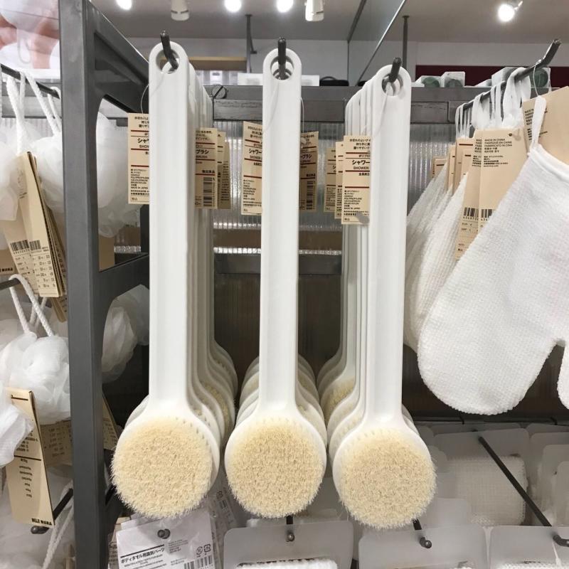Japanese-style non-printing bath brush good product rubbing back long handle bath brush decontamination and exfoliating brush bathroom bath artifact