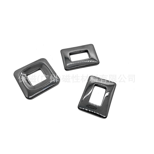 Square rectangular pendant