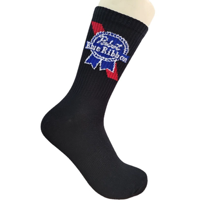 Жаккардовые носки средней длины Amazon Explosions Носки для молодых мужчин Модные европейские и американские футбольные носки средней длины Модные носки в стиле хип-хоп