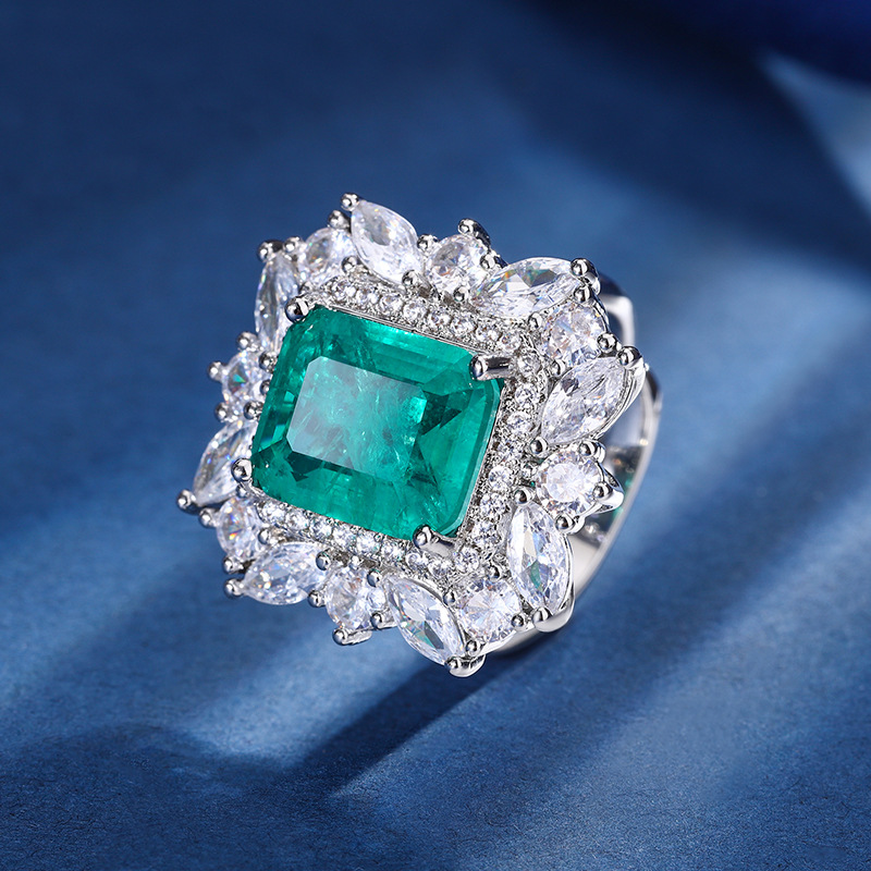 2023 nuevo estilo Zhuang Sheng joyería de cobre inferior chapado en oro simulación Esmeralda retro traje cuadrado femenino piedra principal 10*12