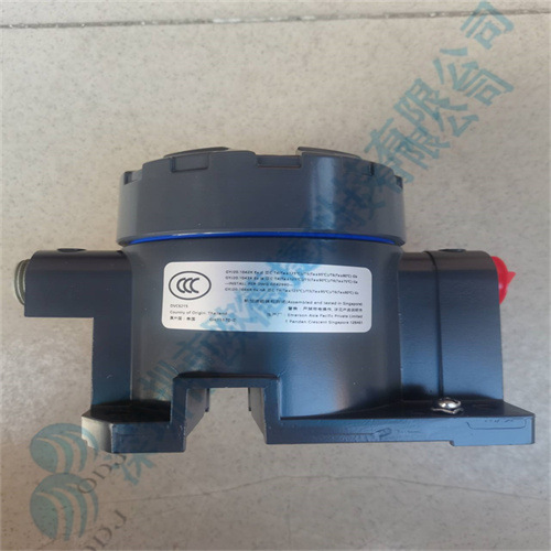 美国Fisher分体式单作用带反馈HC DVC6205 positoner with DVC621