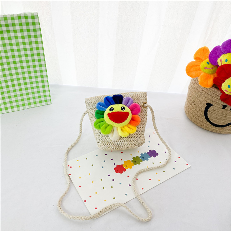 New Cartoon Cute Flowers Straw Children's Bag Wholesale Nihaojewelry display picture 9