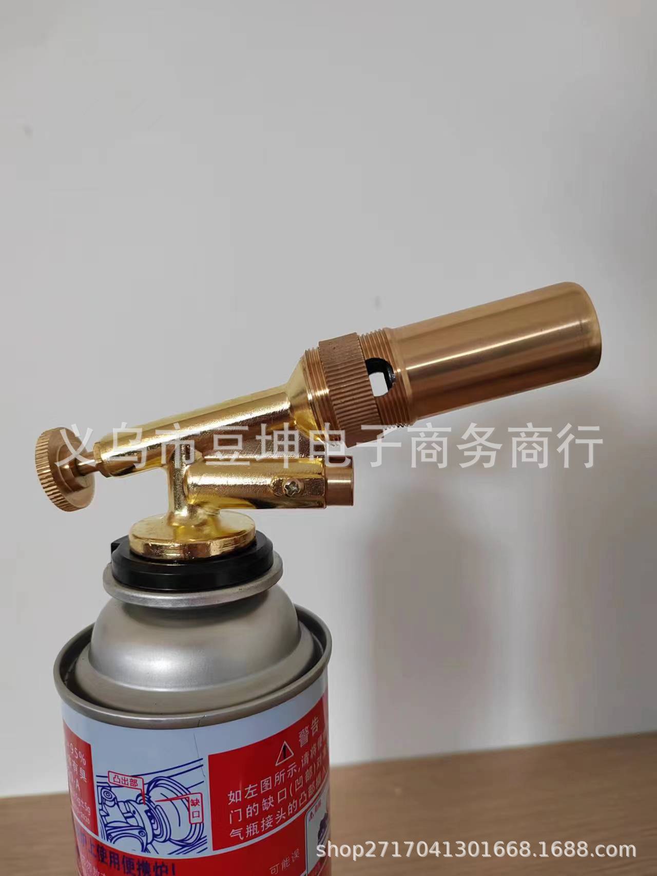 d8edc3e2e3388ed2ed40cf8fc2f912