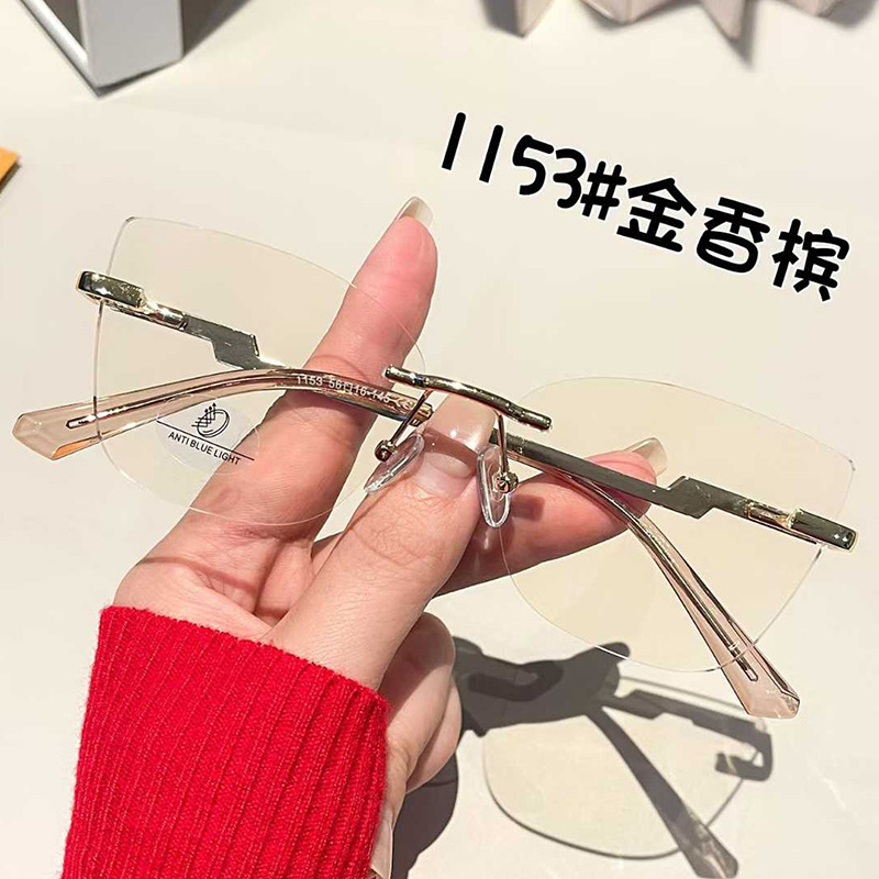 Gafas sin marco en gafas de alto valor facial con gafas de luz azul protectoras miopía para ojos de gato con gafas de luz plana de marco grande