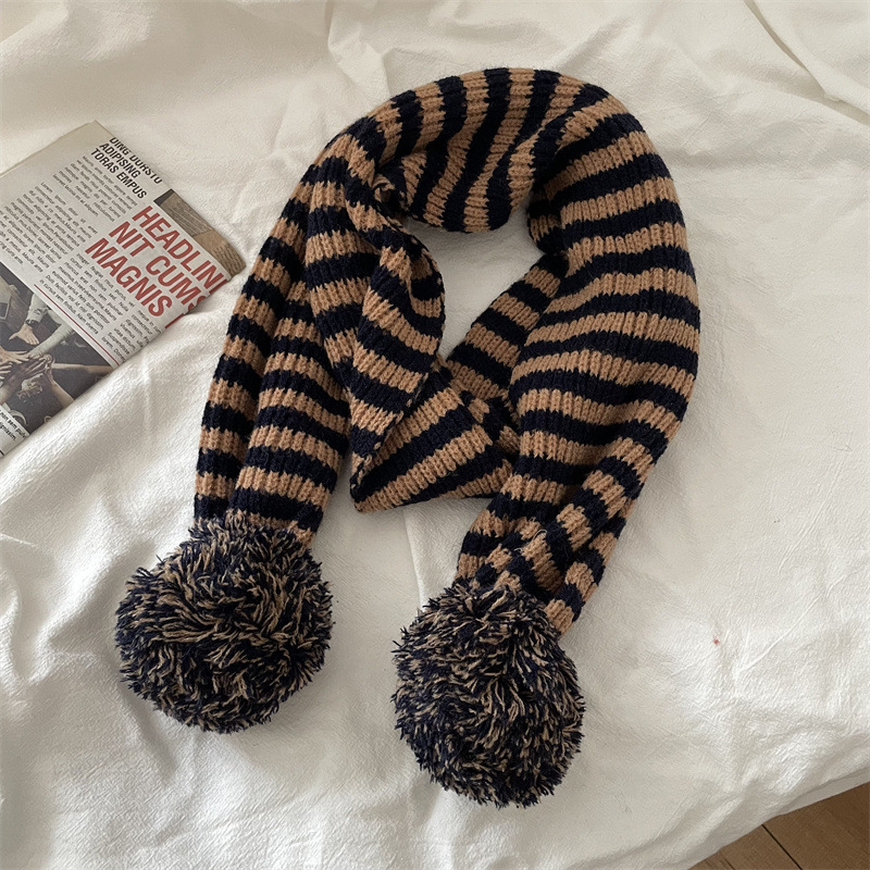 Unisex Vintage Style Stripe Knit Scarf display picture 5