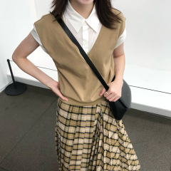 槿一 哈兰德美术系 知识分子设计感假两件短袖马甲上衣衬衫学院风