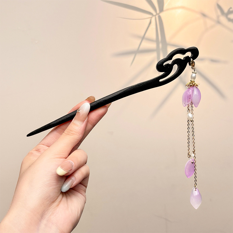 Nueva horquilla china 2025 nuevo estilo estilo antiguo horquilla mujer falda de cara de caballo de alta calidad estilo nacional horquilla de madera paso a paso horquilla tocado