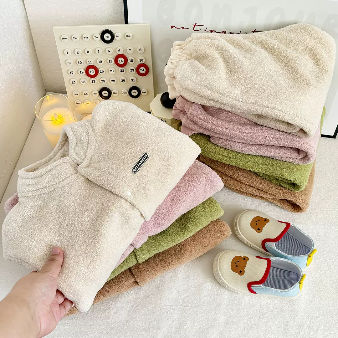 秋冬新款儿童套装立领双面绒毛毛衣韩版男女童加厚外套裤子两件套