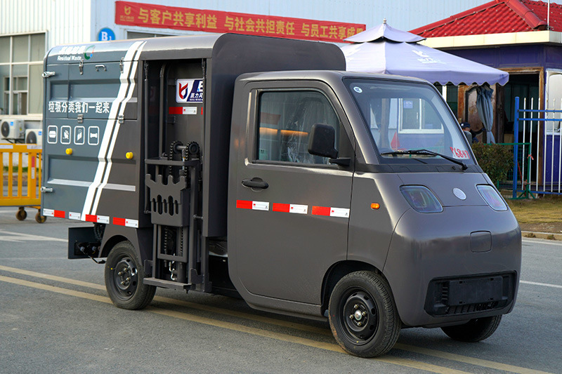 Kailifeng Little Prodigy Side-Mounted Bucket Garbage Truck Property Electric Bucket Garbage Truck Community Sanitation Garbage Truck