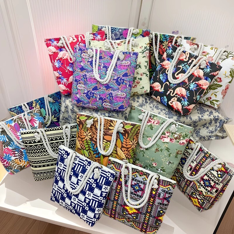 in stock Wholesale Vintage Flower Print Handbag Bohemian Shoulder Bag Portable Large Capacity Tote Bag in stock Wholesale Vintage Flower Print Handbag Bohemian Shoulder Bag Portable Large Capacity Tote Bag