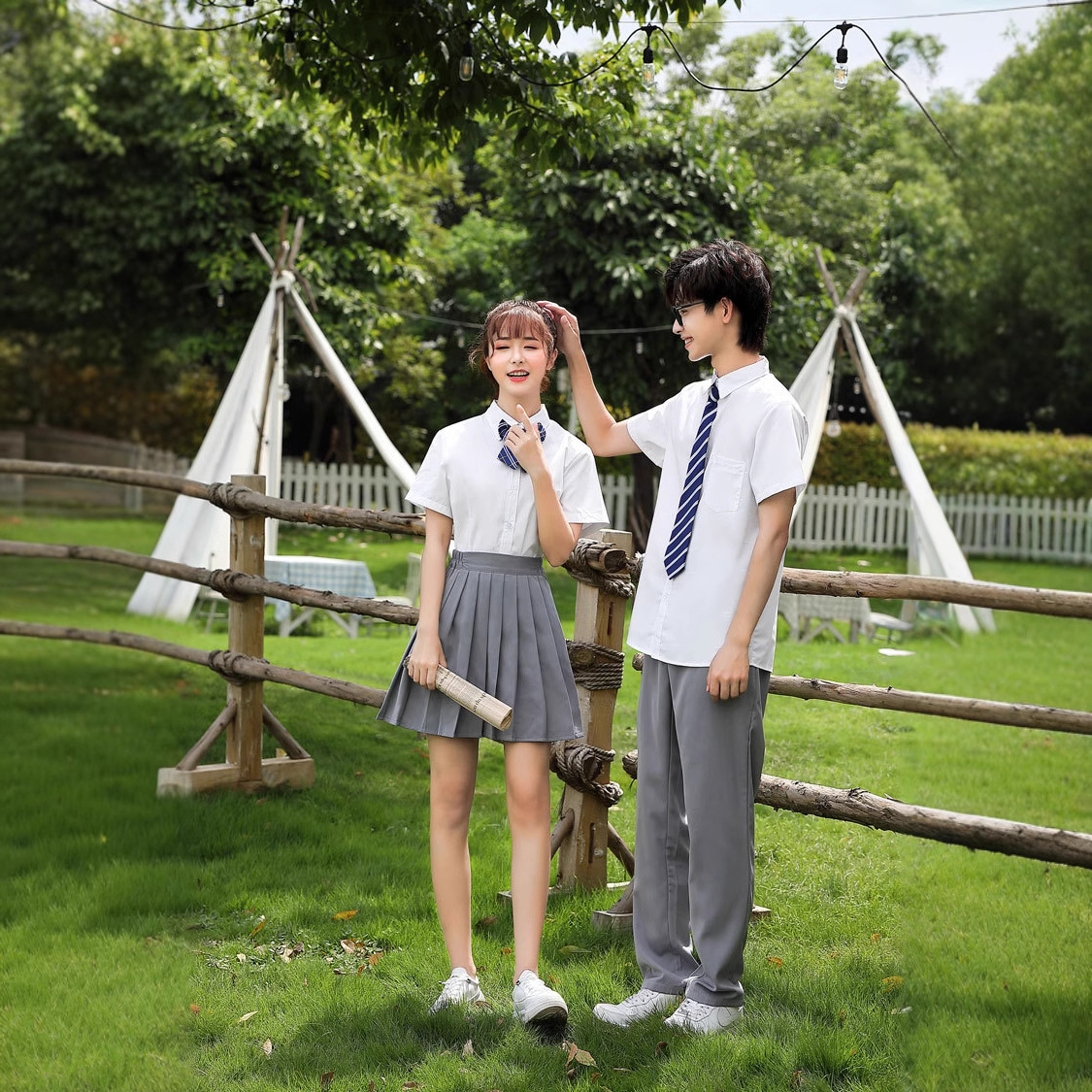 初高中学生合唱演出服毕业班服套装男女诗歌朗诵演讲比赛集体服装