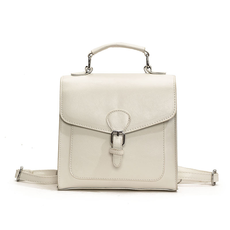 Blanco sin adornos colgantes