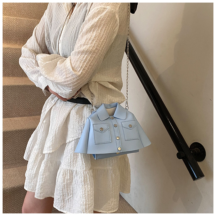 Women's Pu Leather Clothes Streetwear Square Magnetic Buckle Shoulder Bag display picture 15