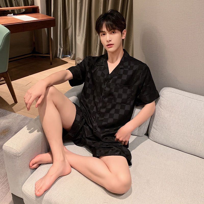 plus size Pajamas Men's Summer Ice Silk Thin Short-sleeved Shorts Summer Luxury Korean Casual Home Clothes suit plus size Pajamas Men's Summer Ice Silk Thin Short-sleeved Shorts Summer Luxury Korean Casual Home Clothes suit