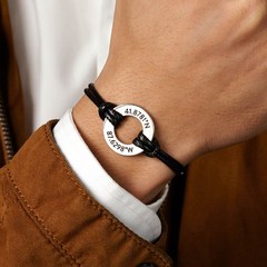 彫刻をサポートします。