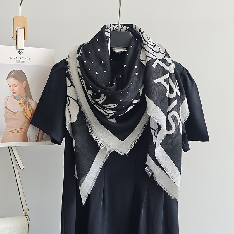 Bufanda a juego con ambiente de nicho retro de primavera y verano, chal fino con estampado de lunares florales simples para damas coreanas