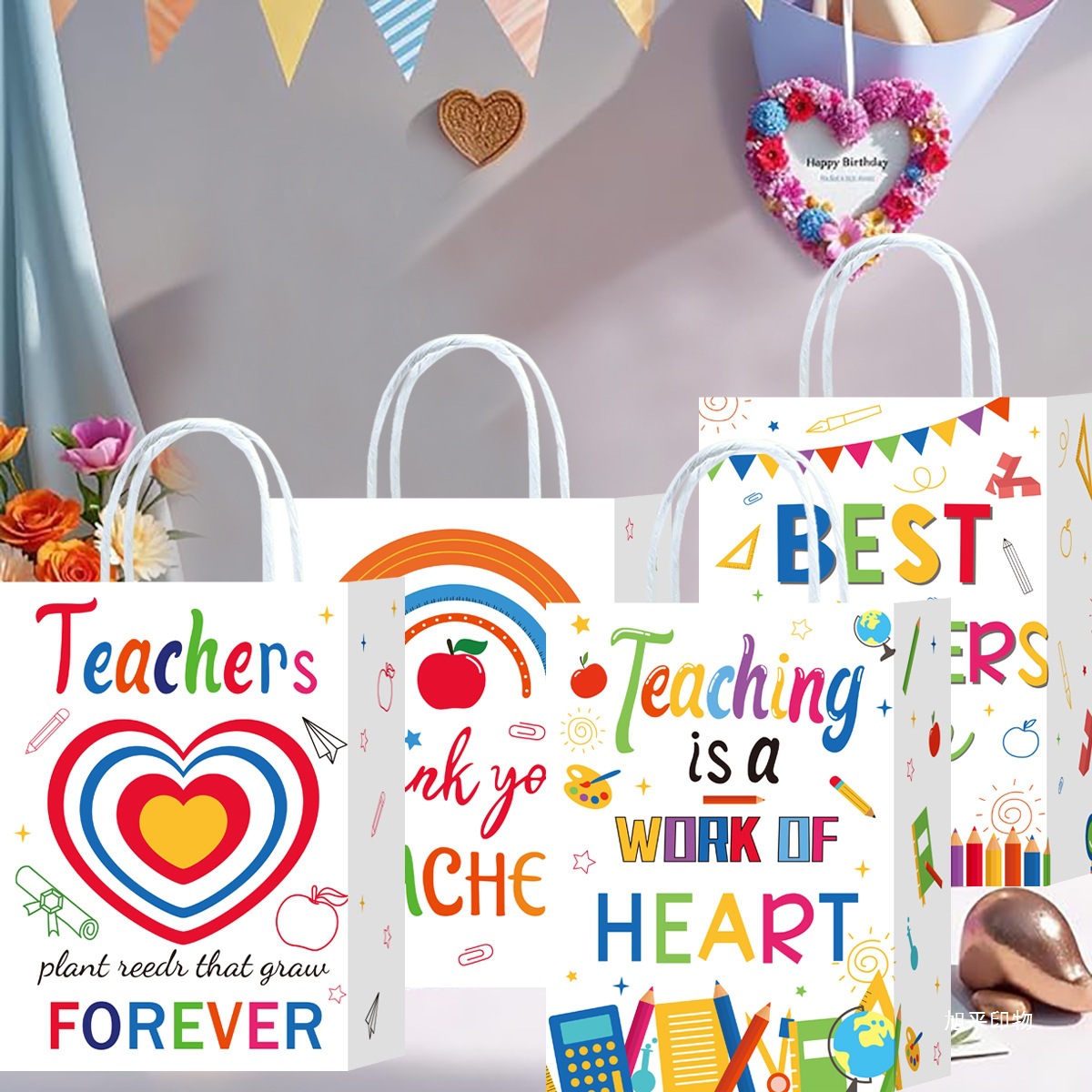 2025跨境纸袋手提袋开学季牛皮纸袋礼袋高级感轻奢购物袋源头厂家