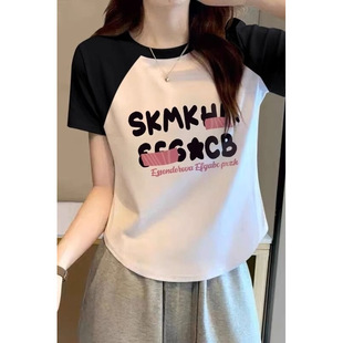 Spliced ​​Contrast Color Asymmetrical Slimming Look Top Short-Sleeved T-Shirt Women's Niche Design 2025 Summer New Wear