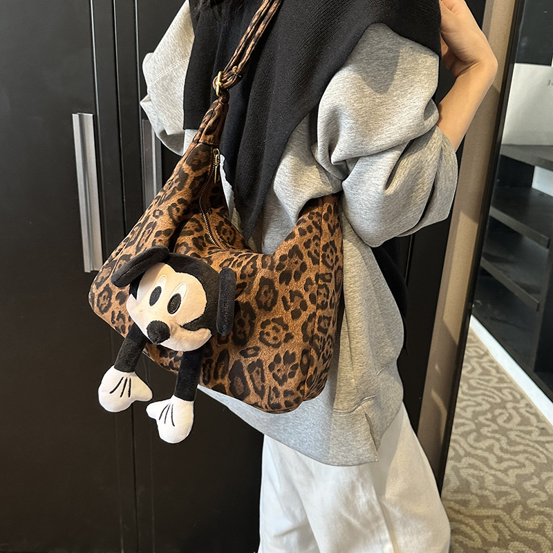 Bolsa de leopardo de mujer nueva gran capacidad textura retro multifuncional bolso de hombro de otoño 2024