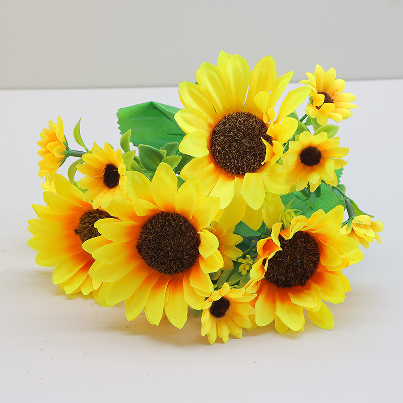 Sunflower Wholesale Home Decoration Arrangement Props Manufacturer Silk Cloth Flowers Artificial Sunflower Bouquet