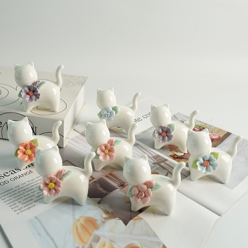 Flower Light Luxury Animal Kitten Ceramic Ornaments Creative Cute Children's Room Wine Cabinet Living Room Tv Cabinet Home Accessories