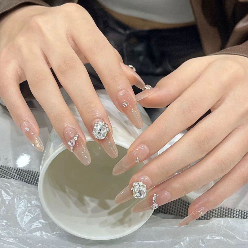 30 long nude hand-worn nails high temperament nail patch cool rabbit white finished wedding nail