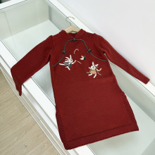 重工棉羊毛刺绣兔子旗袍女童年服红色针织长袖连衣裙2025冬季新品