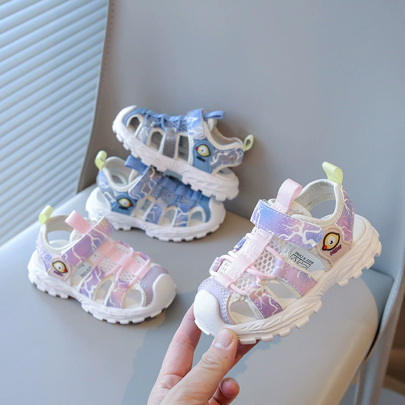 2025 Новый летний полый спортивный ребенок нескользящий мягкий фон мальчик Baotou спортивные сандалии для девочек детский комфорт