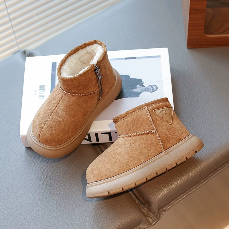 Снежные сапоги для мальчиков 2024 новые зимние плюшевые детские плюшевые хлопчатобумажные сапоги для девочек