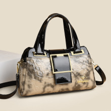 女包高级感新款包包女大容量手提包中年妈妈包斜挎包女士单肩包