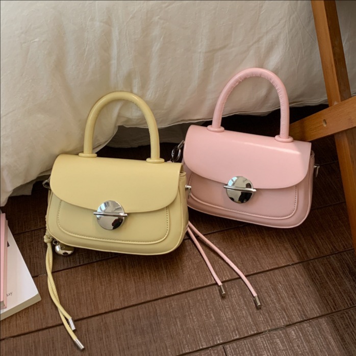 Women's Small Square Bag Elegant Shoulder Bag Versatile Crossbody_voghion.com