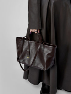 (Cross-border trading), retro capacious leather shoulder bag one shoulder, genuine leather