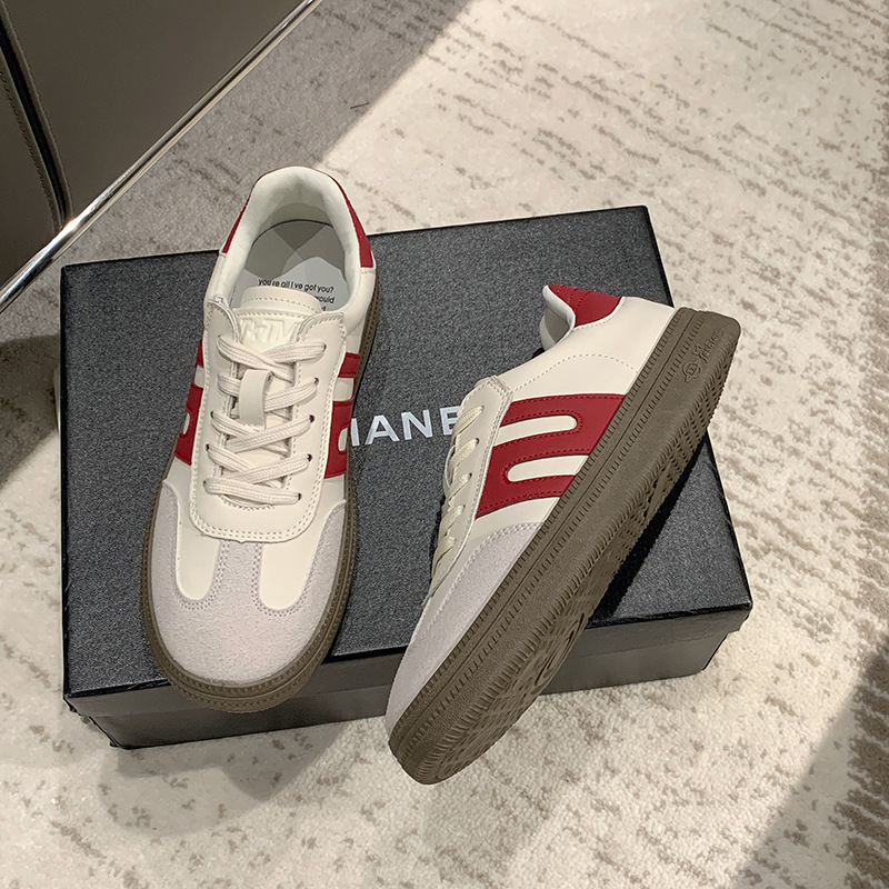 2024 Frühjahr neue Sport- und Freizeitschuhe, bequeme Studenten-Einzelschuhe_voghion.com