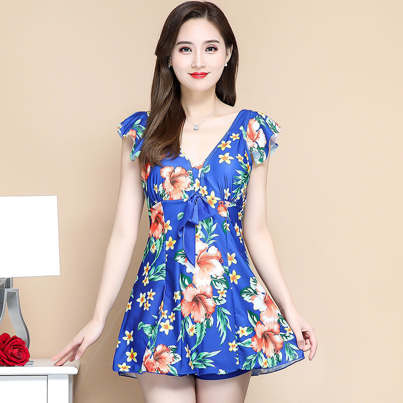 2024 nuevo trajes de baño conservadores para mujeres cubren el abdomen y los ángulos planos para bañarse en aguas termales grandes mm gordo madre de mediana edad suelta comercio exterior