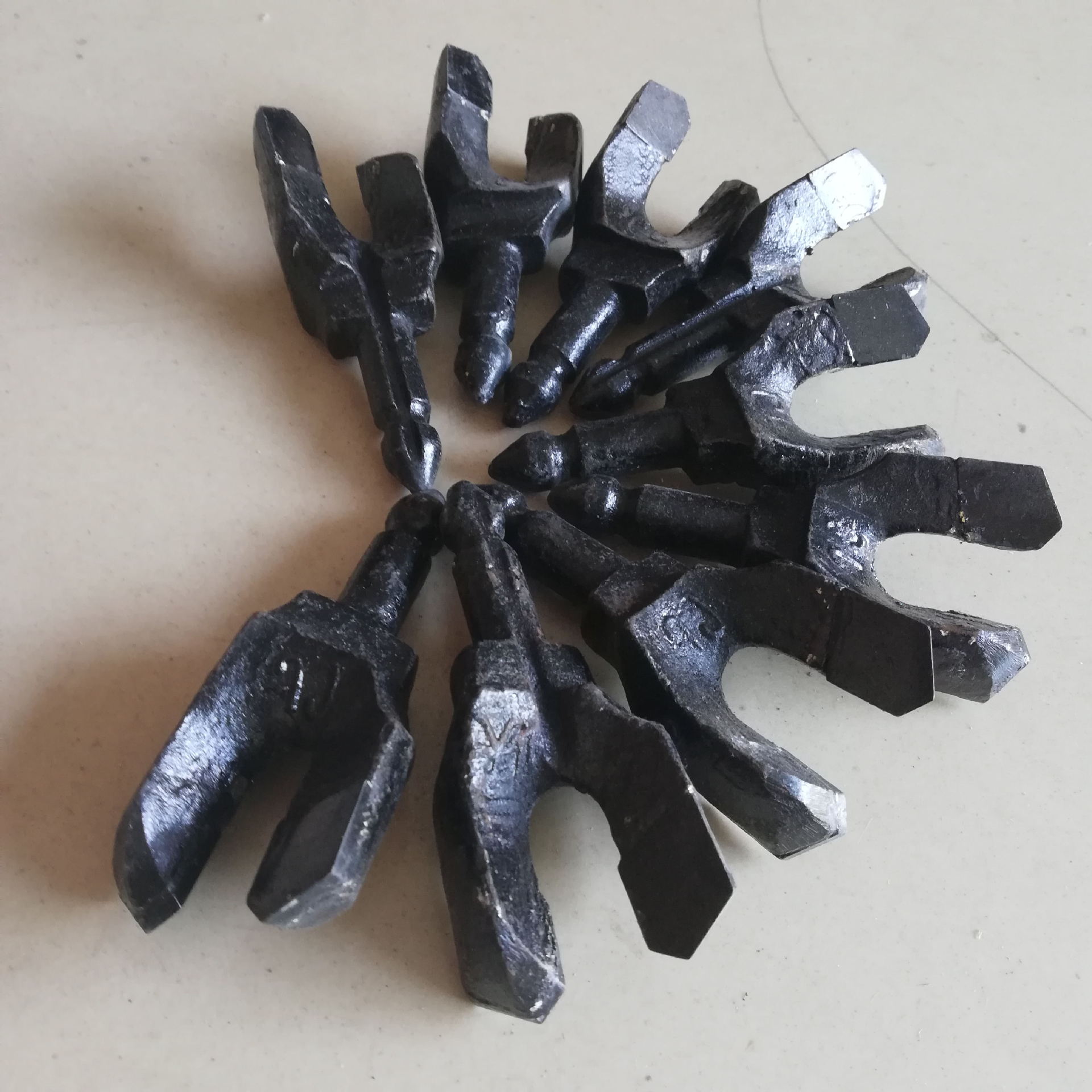 煤钻头 合金煤钻头煤电钻使用煤钻头规格