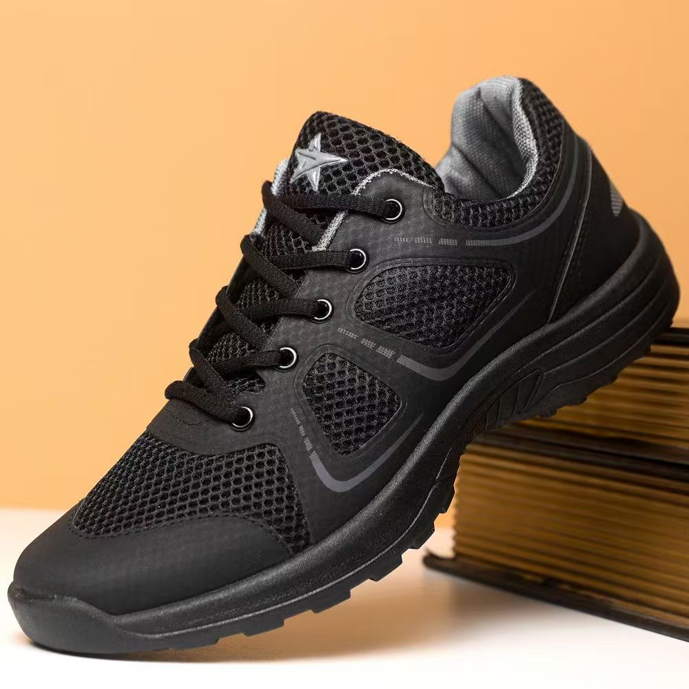 Zapatos de entrenamiento para hombre primavera y otoño al aire libre montañismo zapatos para correr malla negra transpirable y resistente al desgaste entrenamiento ultraligero zapatos casuales para hombre