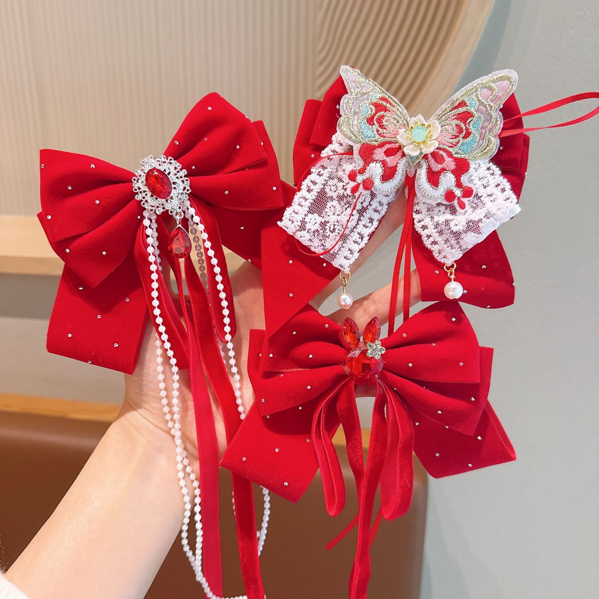 Nuevo estilo coreano para niños arco de Año Nuevo rojo niñas uniformes de Año Nuevo rojo esquinilla clips top clips de cadena clips de pelo