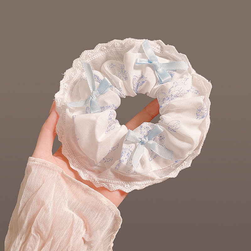 레이스 흰색 원형 새끼 고양이 패턴 [활 포함]