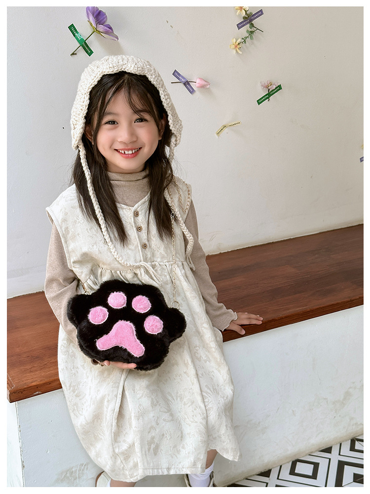 2024 New Korean plush single-shoulder crossbody pocket change children's bag, cute baby holding chain small bag for girls undefined
