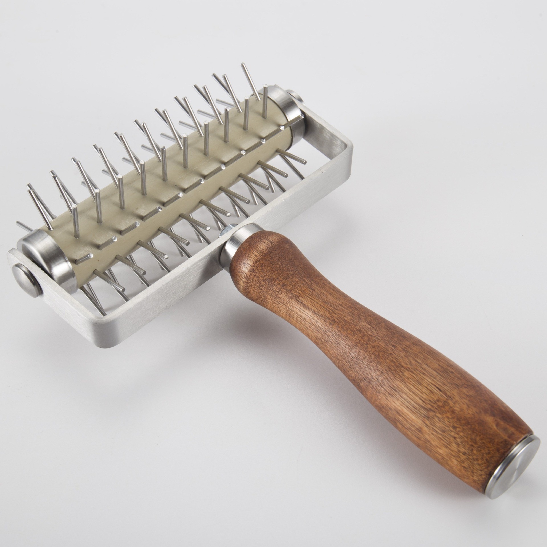 Punzonador de pizza de acero inoxidable Abridor de fideos con rodillo Aguja de perforación de fideos Fabricante de herramientas de perforación de panqueques