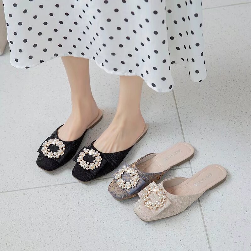 Internet Celebrity Pearl Buckle Baotou Half Slippers for Women Summer Outer Wear New Niche Big Toe Mule Shoes Without Heel Suede Sandals