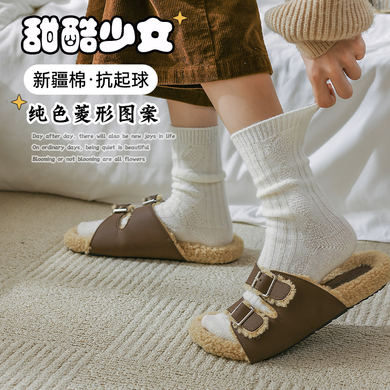 Autumn and winter warm wool socks for children's new thick thread, plush, thick pile socks for women's dopamine mid tube tidal socks