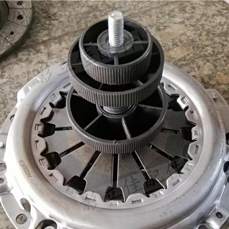 Car clutch alignment tool, clutch disc calibration and installation tool, specialized tool for auto maintenance and repair
