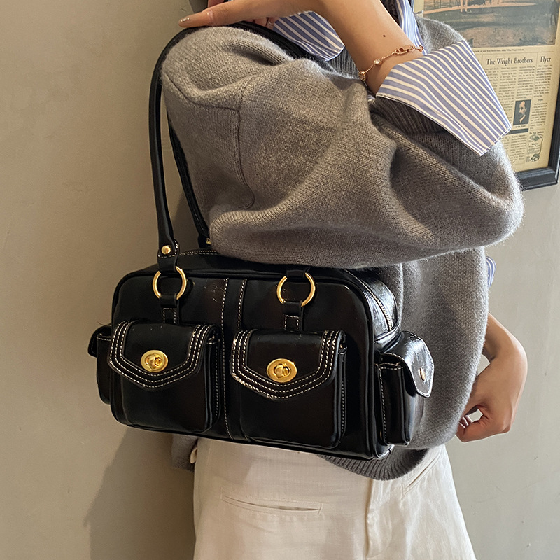 Luxury Vintage Motorcycle Bag For Women - New Fashion Large Capacity Boston Handbag, Versatile Shoulder Bag For Commuting - Thumbnail 2