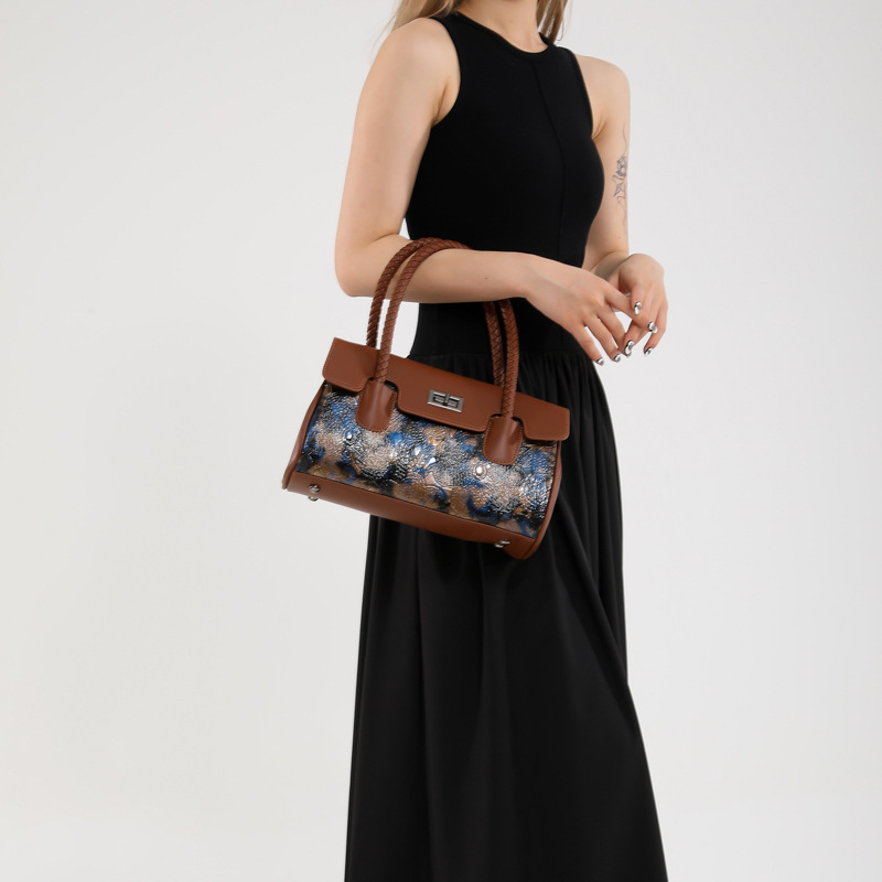 Bolso de mujer de alta calidad de comercio exterior 2025, nuevo bolso de moda clásico de gran capacidad, nuevo bolso de hombro de tendencia retro